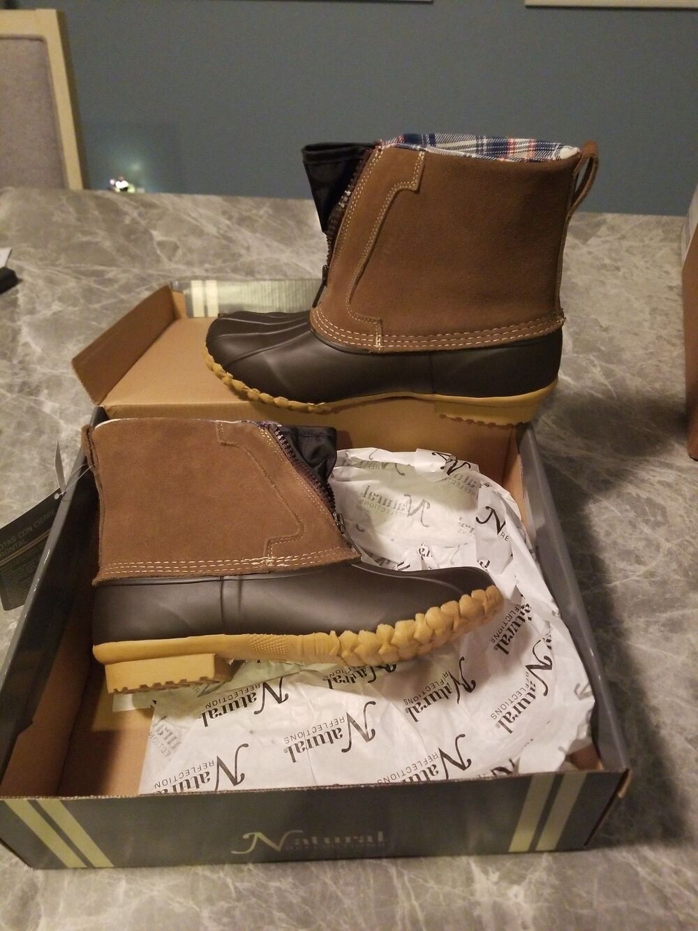 Natural Reflections boots nwt